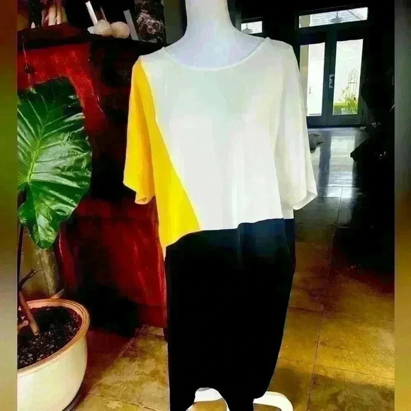 DKNY dress. Size XL ladies color block NWY black yellow white Flowy Airy - Picture 4 of 12
